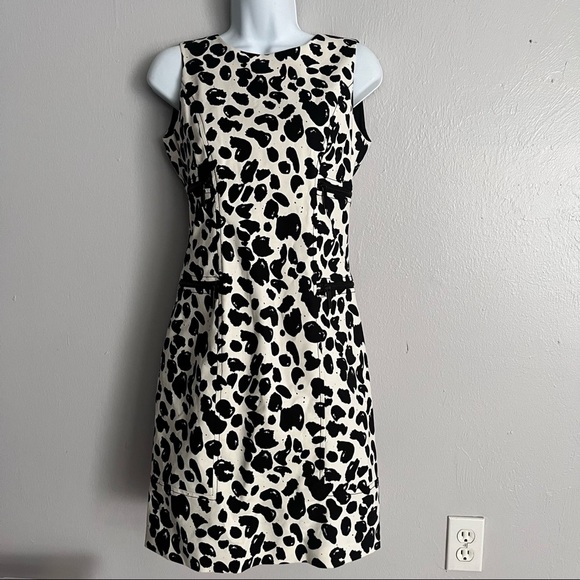 Michael Kors White/Black Abstract Print Sheath Dress - Picture 7 of 14